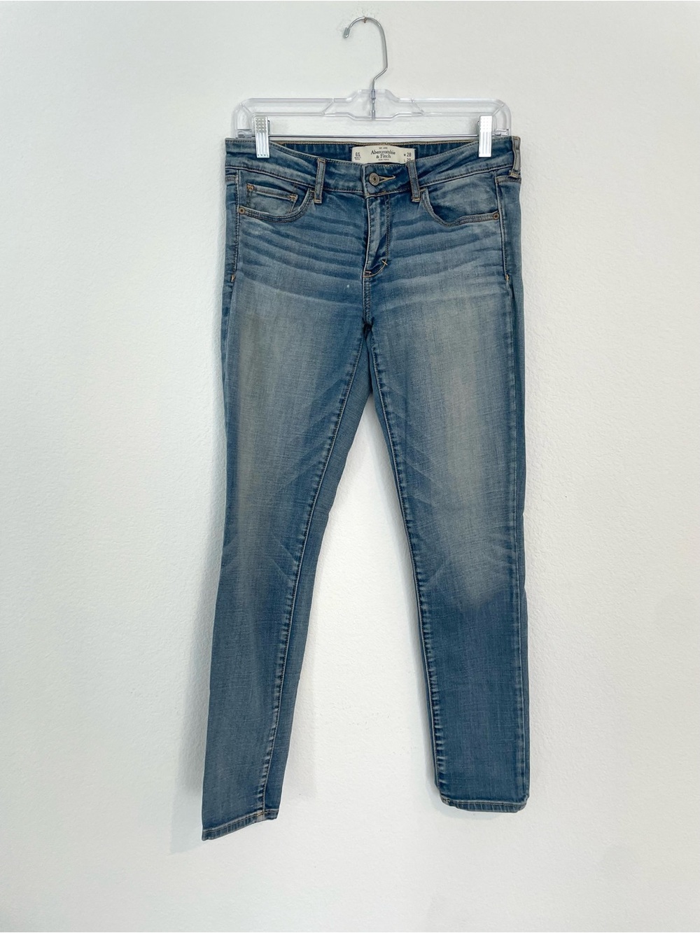 Abercrombie & Fitch Light Blue Women's 28x29 Skinny Jeans
